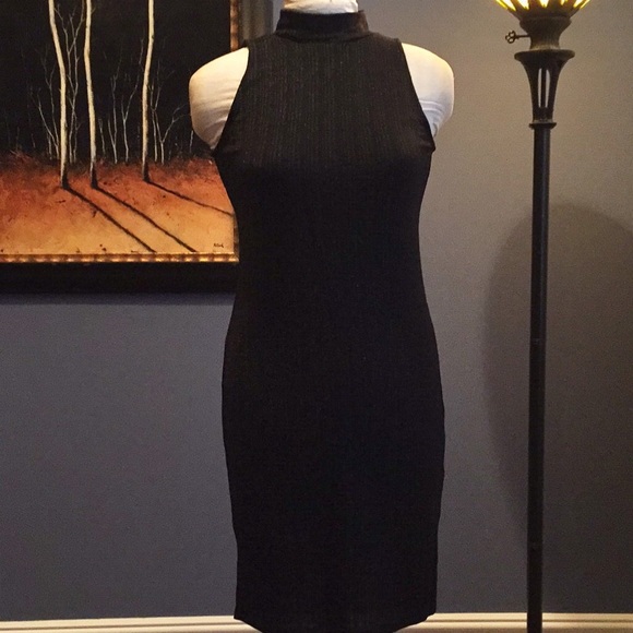 MICHAEL Michael Kors Dresses & Skirts - Michael Kors midi sheath dress.